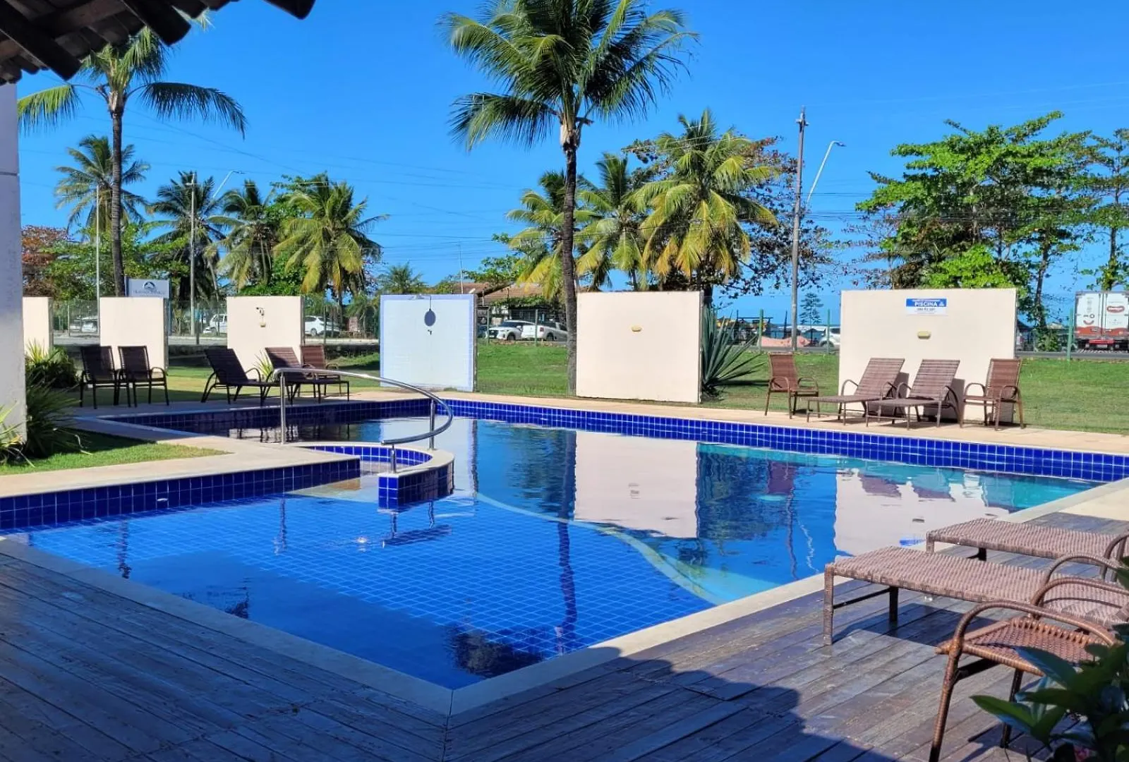 Residencial Jardins - Taperapuan - Apto Beira Mar Com 2 Qtos 1 Suite Ar Wifi Porto Seguro Brasilien